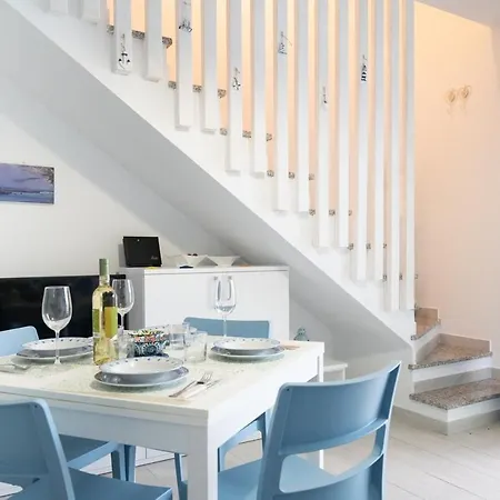 Orange With Pool 公寓 Viddalba