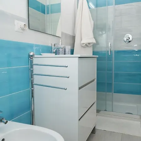 Apartment Orange With Pool